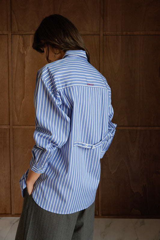 CLASSIC SHIRT WITH LACE CUFFS 3
