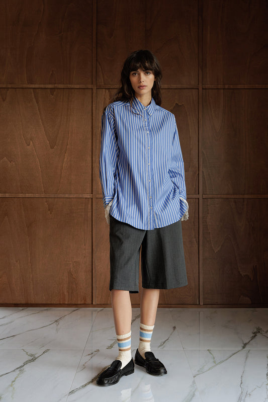 CLASSIC SHIRT WITH LACE CUFFS 5