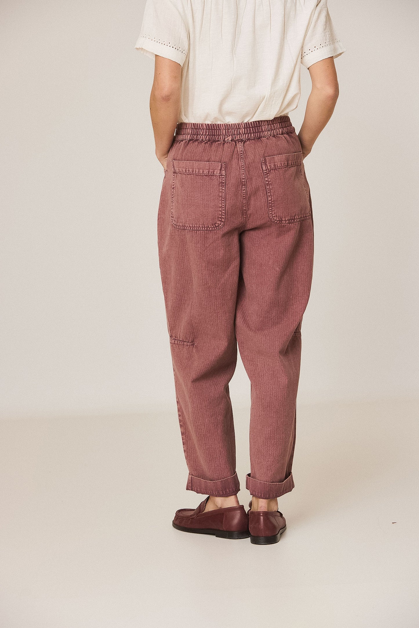 HERRINGBONE CARROT PANTS