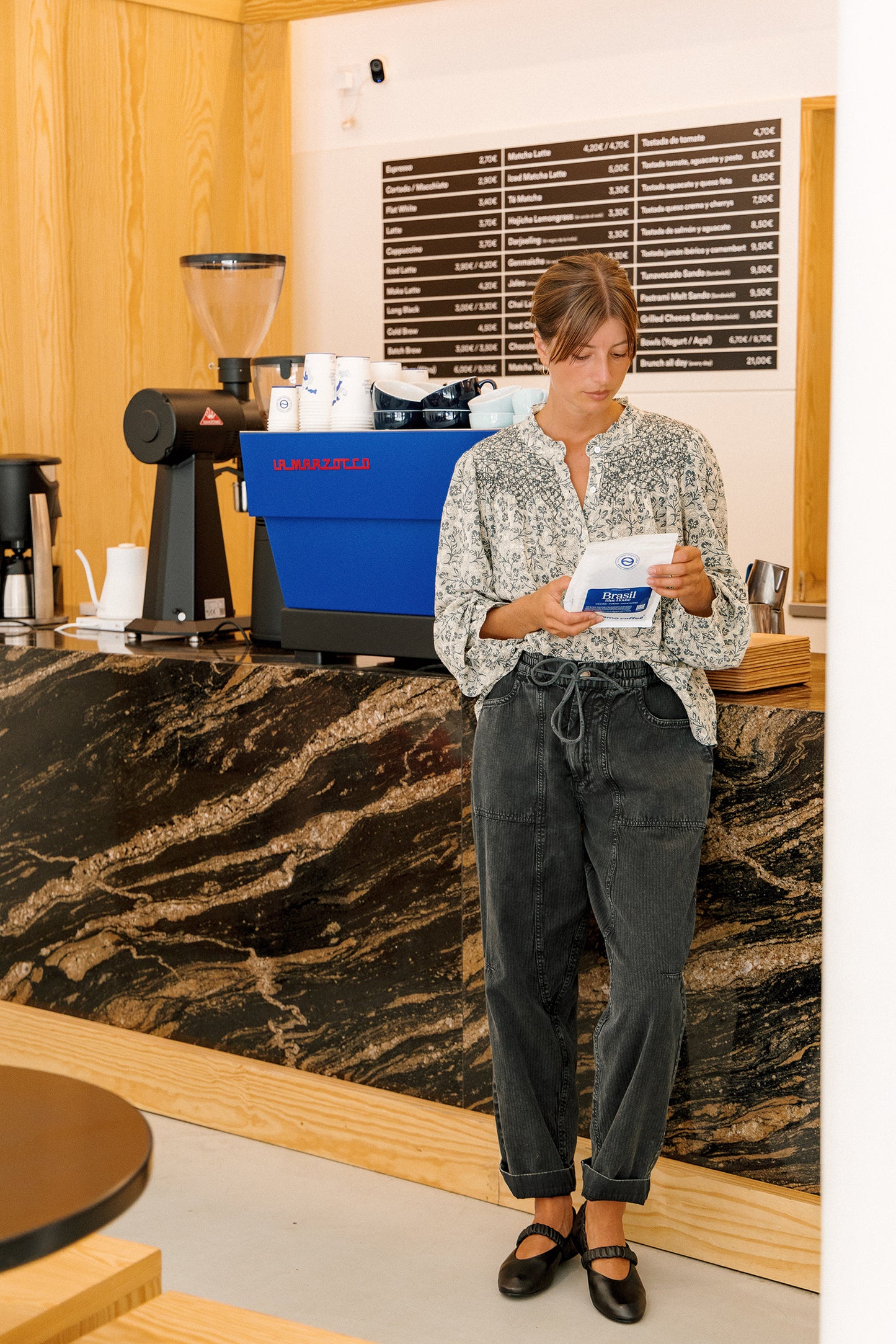 HERRINGBONE CARROT PANTS