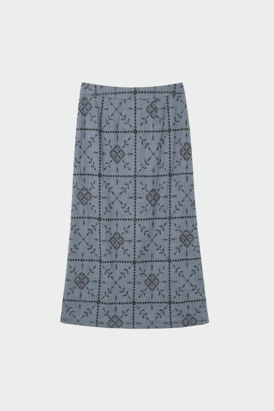 PERFORATED-EMBROIDERY PENCIL SKIRT 6