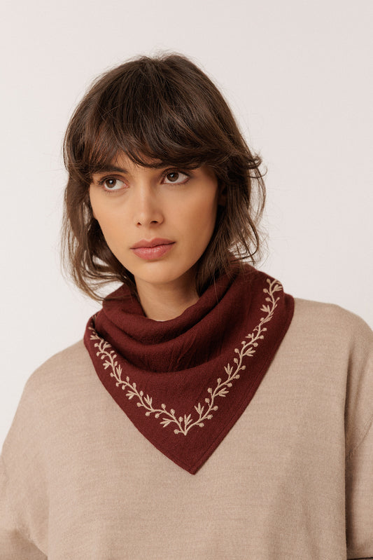 EMBROIDERED KERCHIEF 1