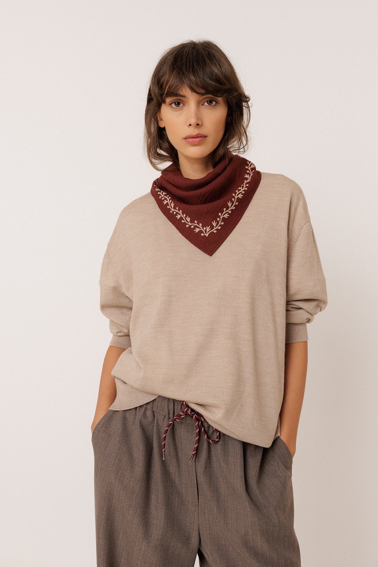 EMBROIDERED KERCHIEF