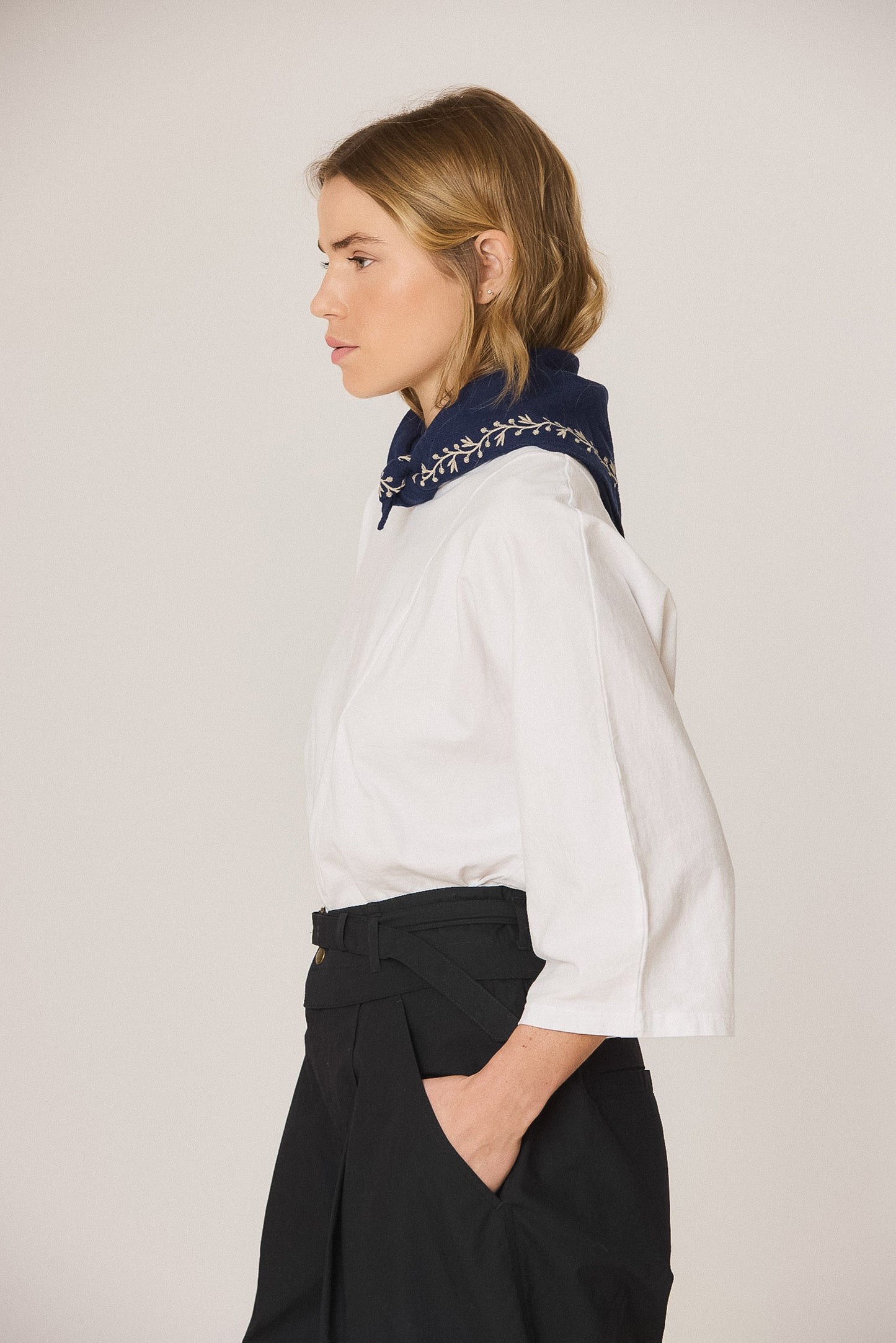 EMBROIDERED KERCHIEF