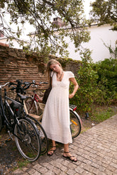 EMBROIDERED MIDI DRESS