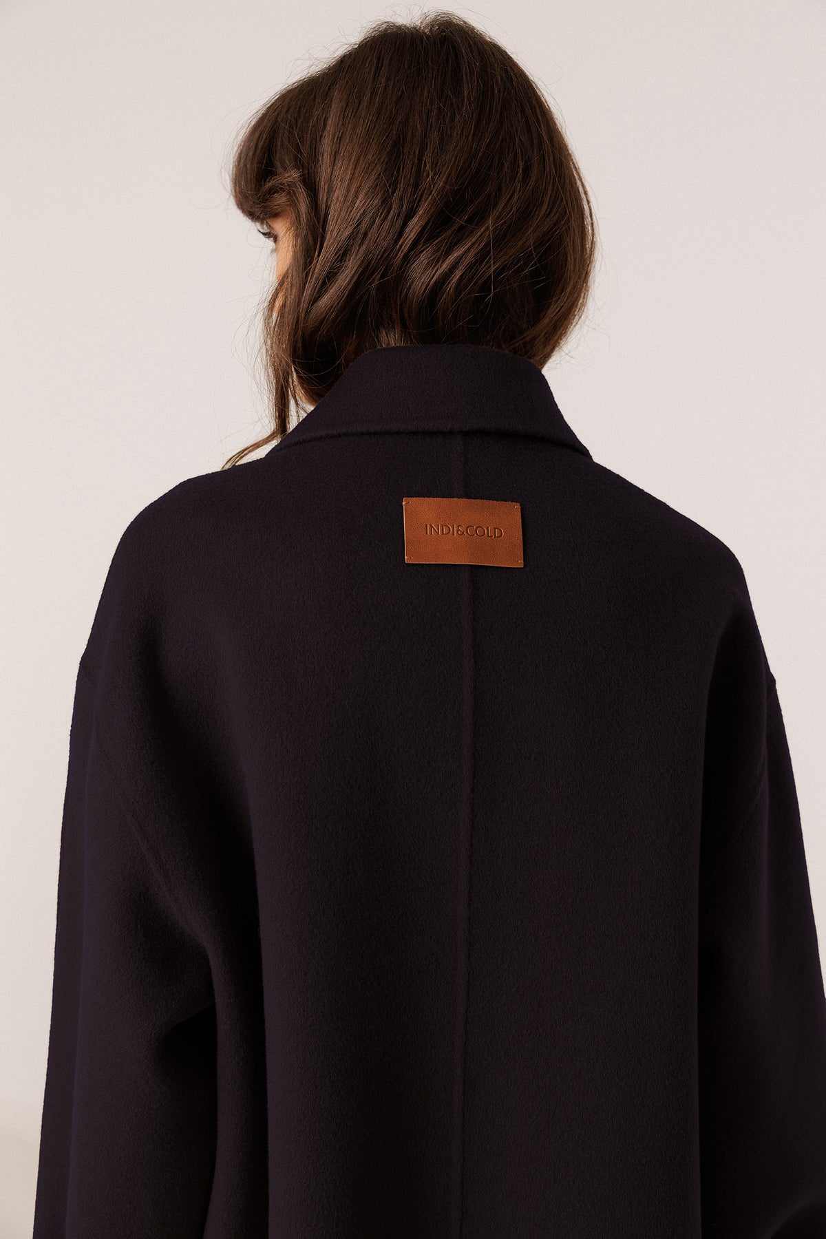 DOUBLE-BREASTED WOOL COAT