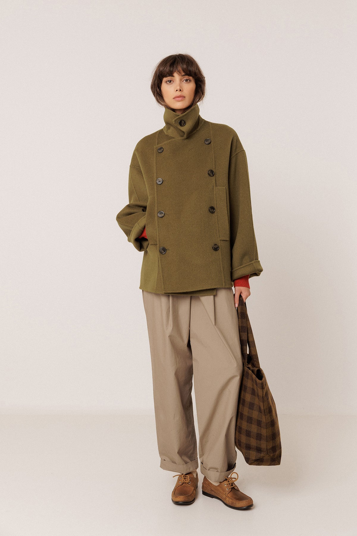 DOUBLE-BREASTED WOOL COAT