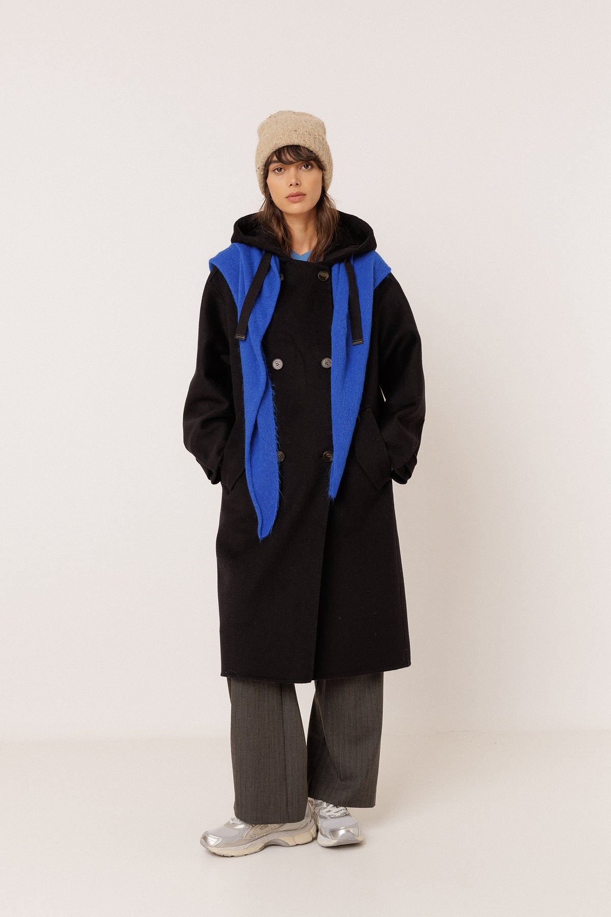 WOOL MAXI COAT WITH HOOD
