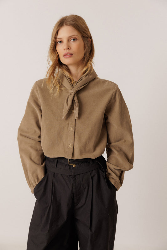 REMOVABLE-KERCHIEF CORDUROY SHIRT 3