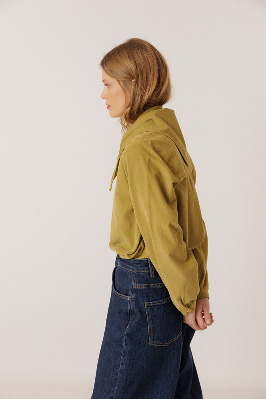 REMOVABLE-KERCHIEF CORDUROY SHIRT 3