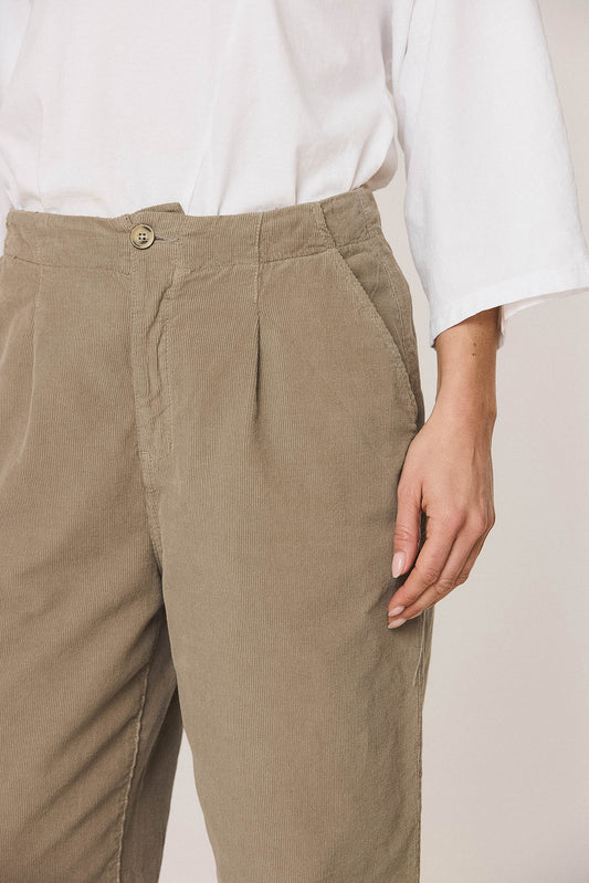 CORDUROY CARROT PANTS 4