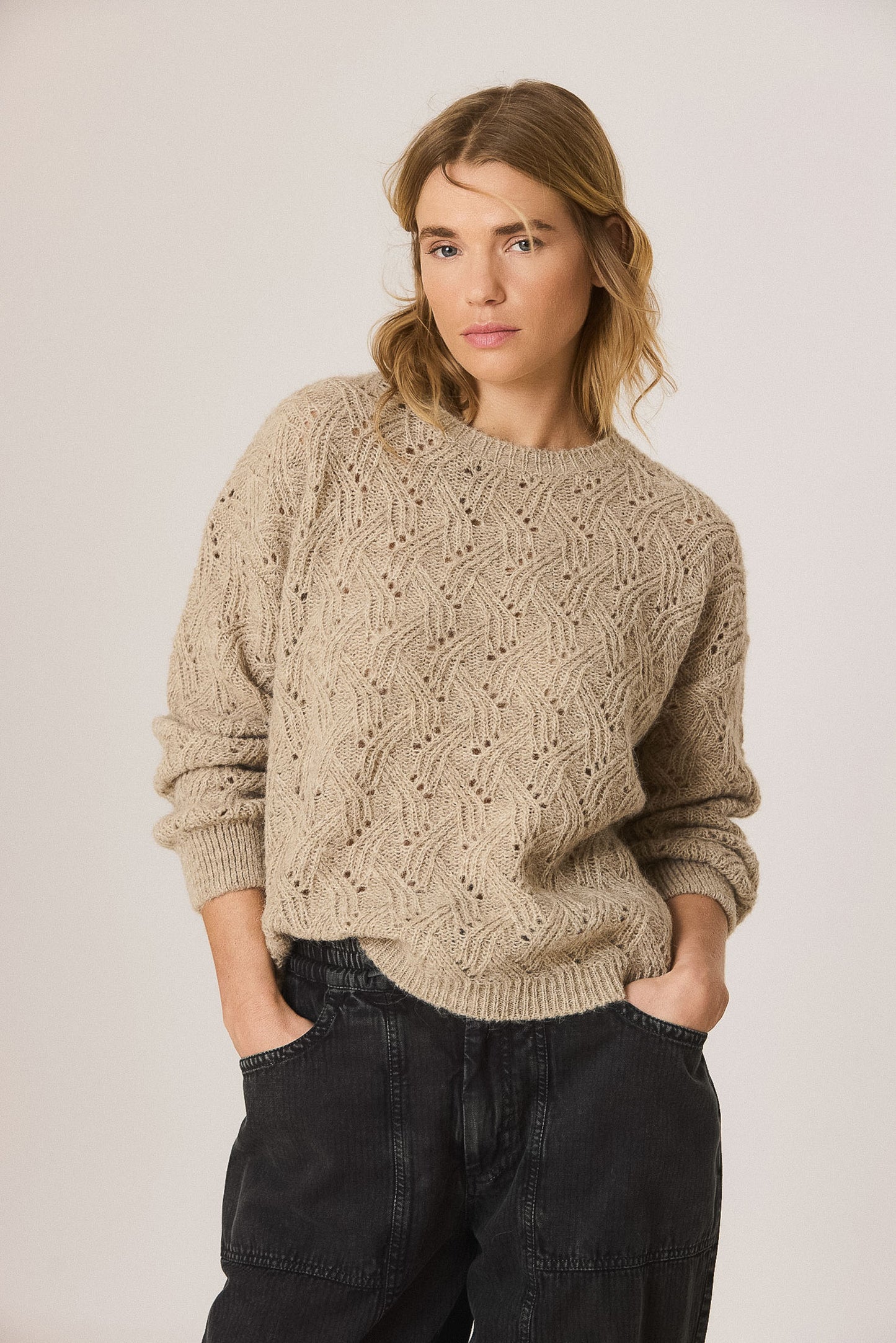 DECORATIVE SWEATER WITH ALPACA