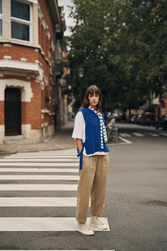 CASHMERE SIDE-TIE VEST 3