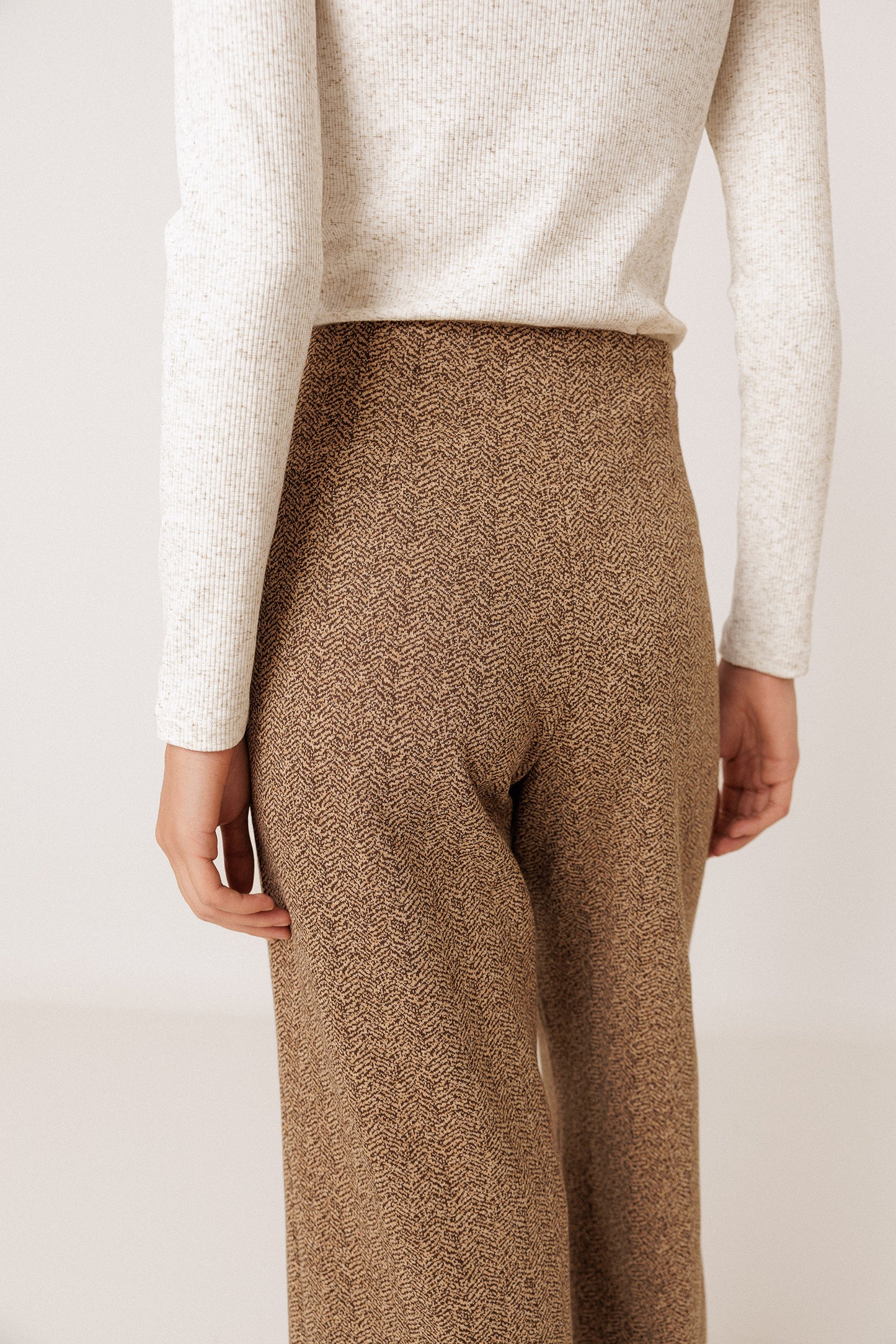 DOUBLE-KNIT JACQUARD PANTS