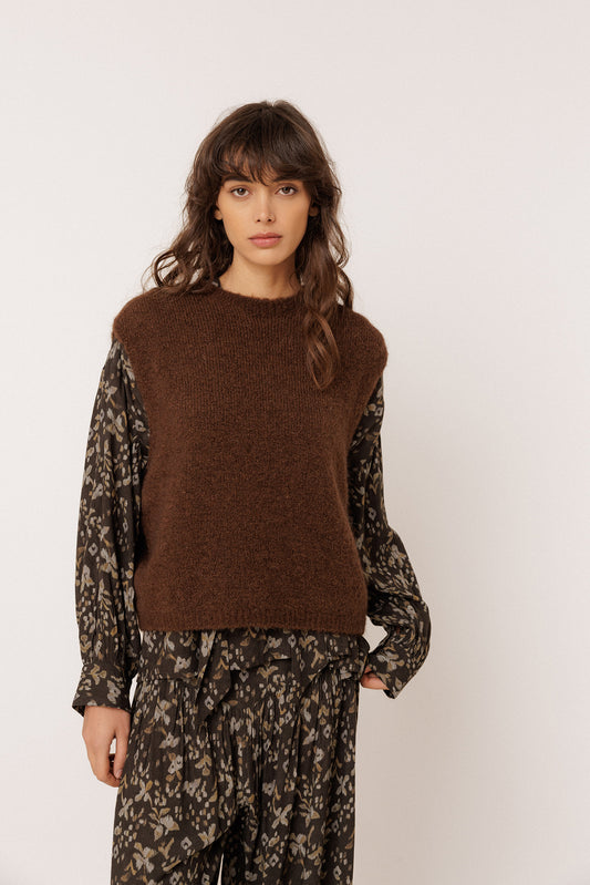 BOXY VEST WITH MOHAIR 1
