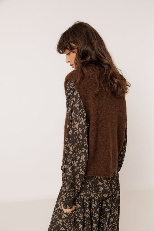 BOXY VEST WITH MOHAIR 4
