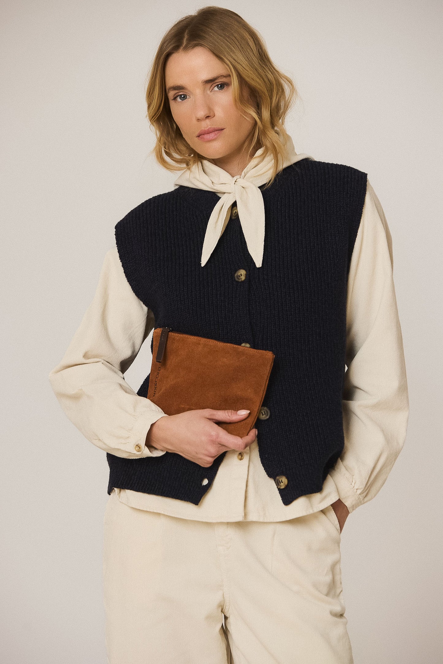 SPLIT-SUEDE TOILETRY BAG