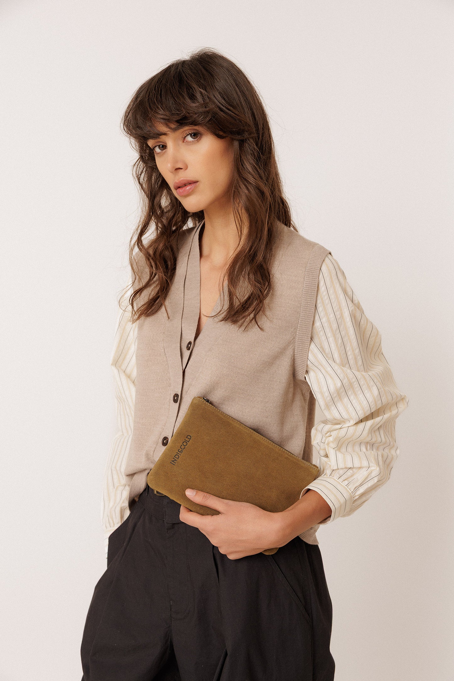 SPLIT-SUEDE TOILETRY BAG
