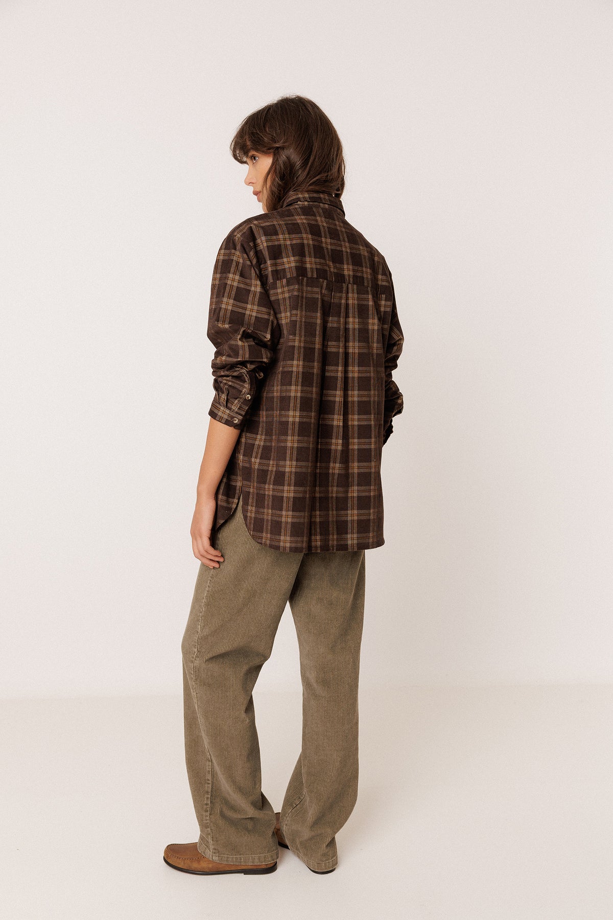 OVERSIZE CHECKERED MICRO-CORDUROY SHIRT