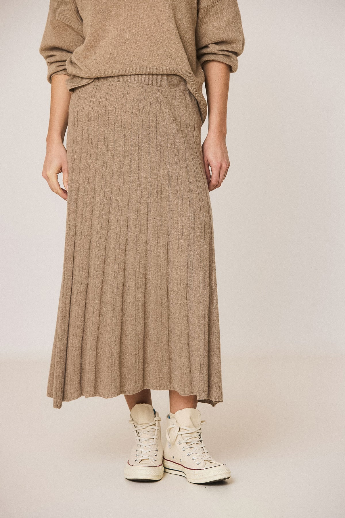RIBBED MIDI SKIRT WITH CASHMERE