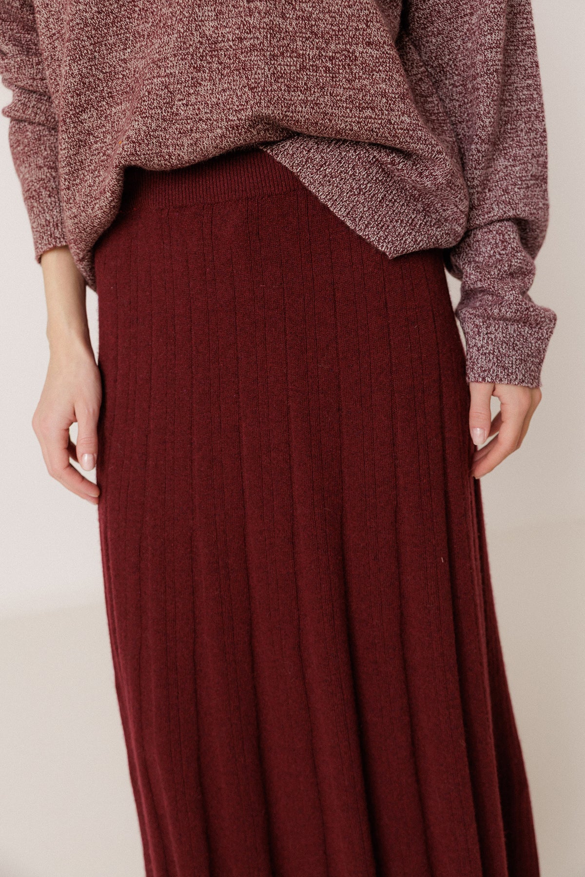 RIBBED MIDI SKIRT WITH CASHMERE