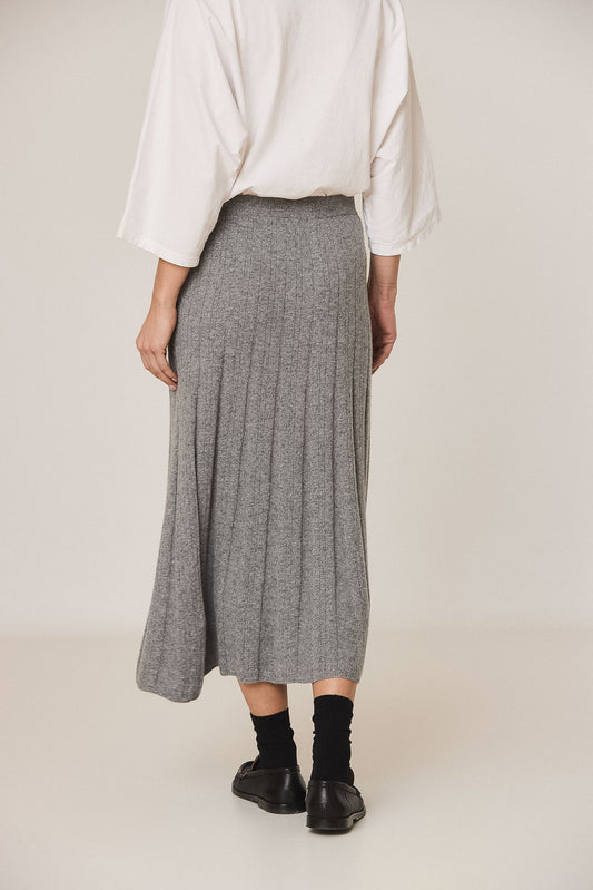 RIBBED MIDI SKIRT WITH CASHMERE 4