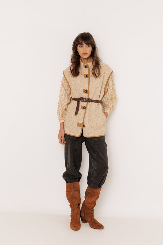 OVERSIZE SHEEPSKIN VEST 1