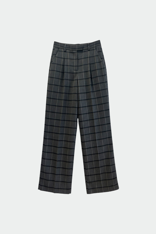 NOE PANTS WITH DARTS 6