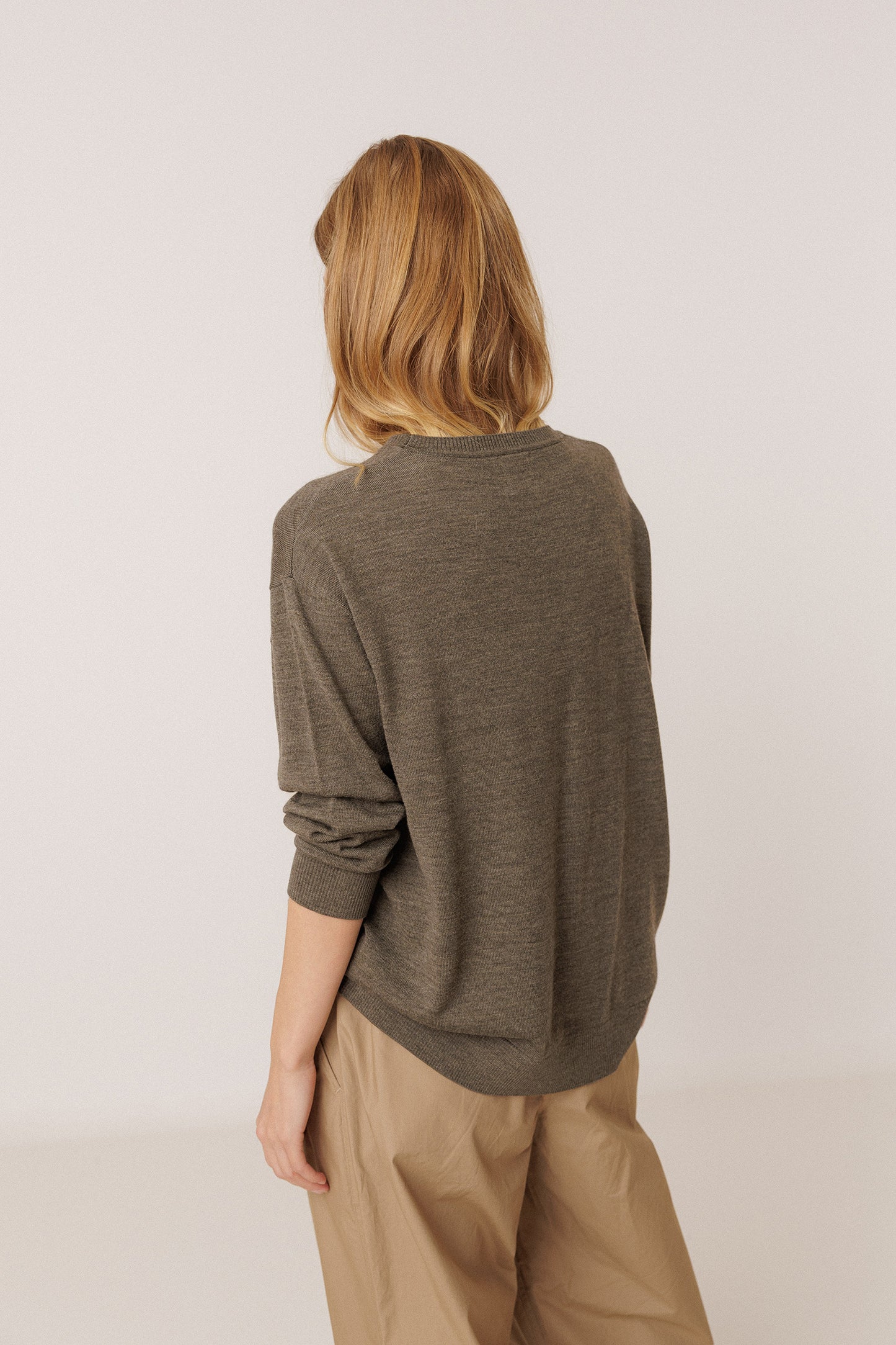 BASIC 100% MERINO SWEATER