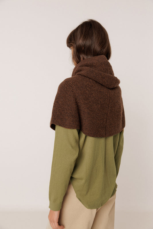 RIBBED KNITTED HOOD 2