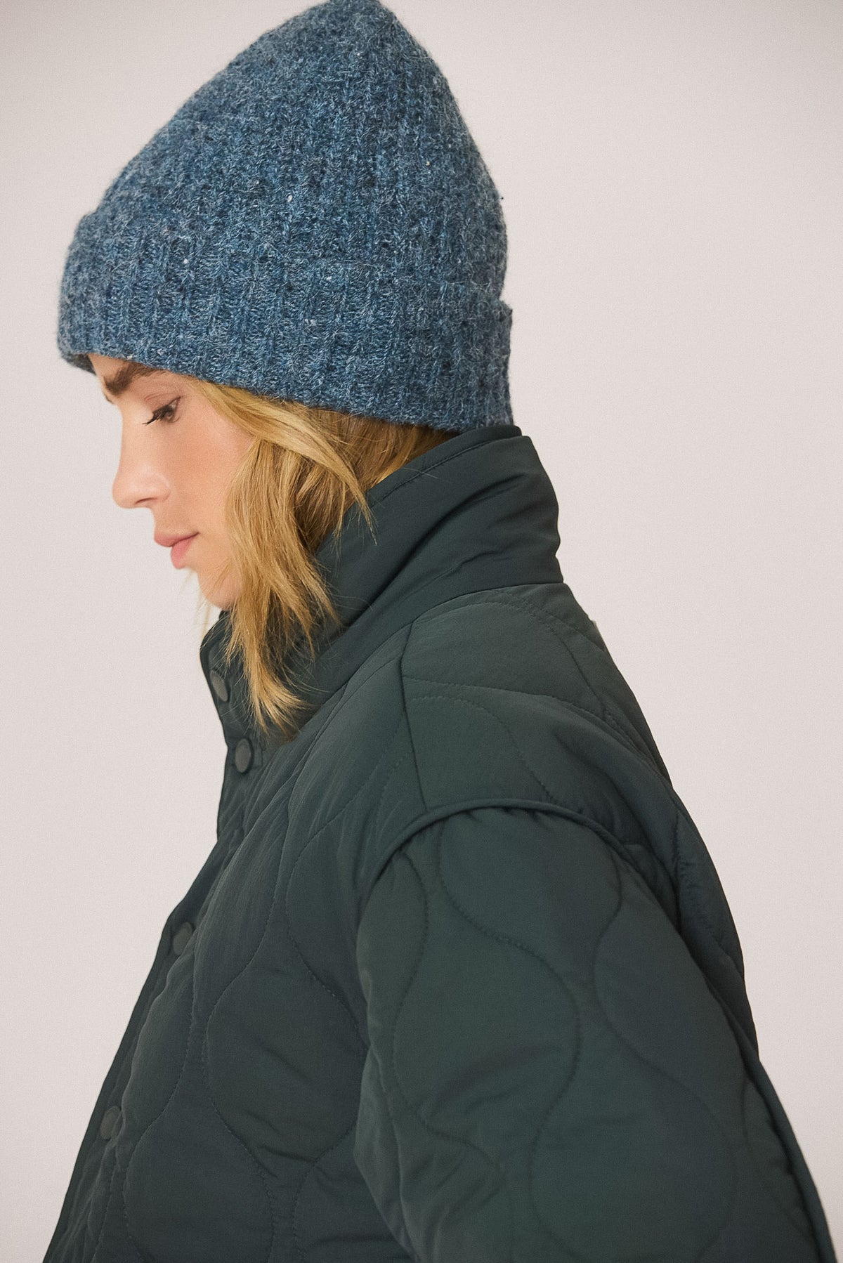 RIBBED TURN-UP BEANIE