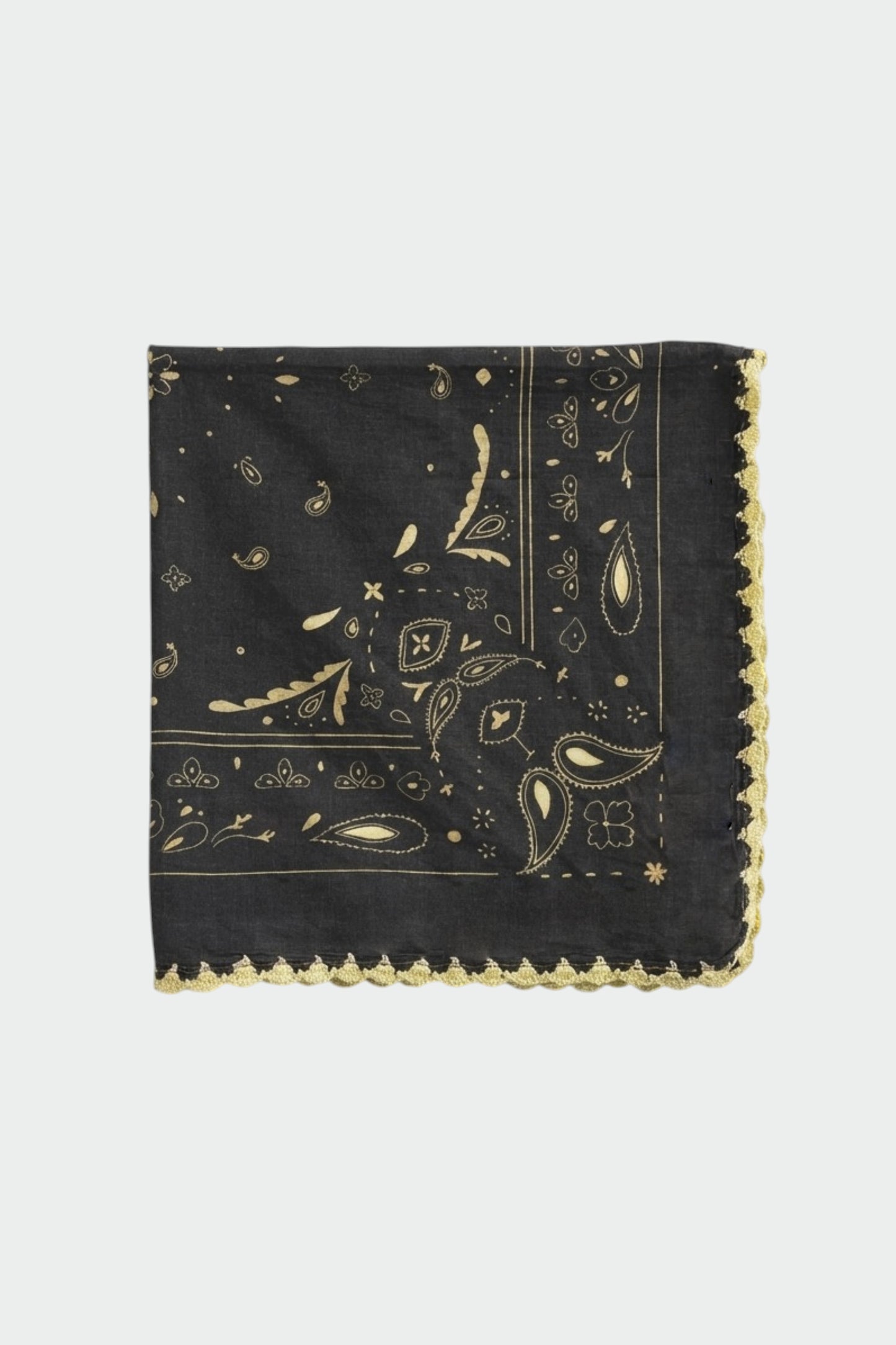 BANDANA WITH CROCHET TRIM