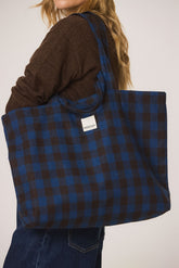 PLAID SHOPPER