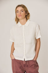 EMBROIDERED COMBINATION TEE