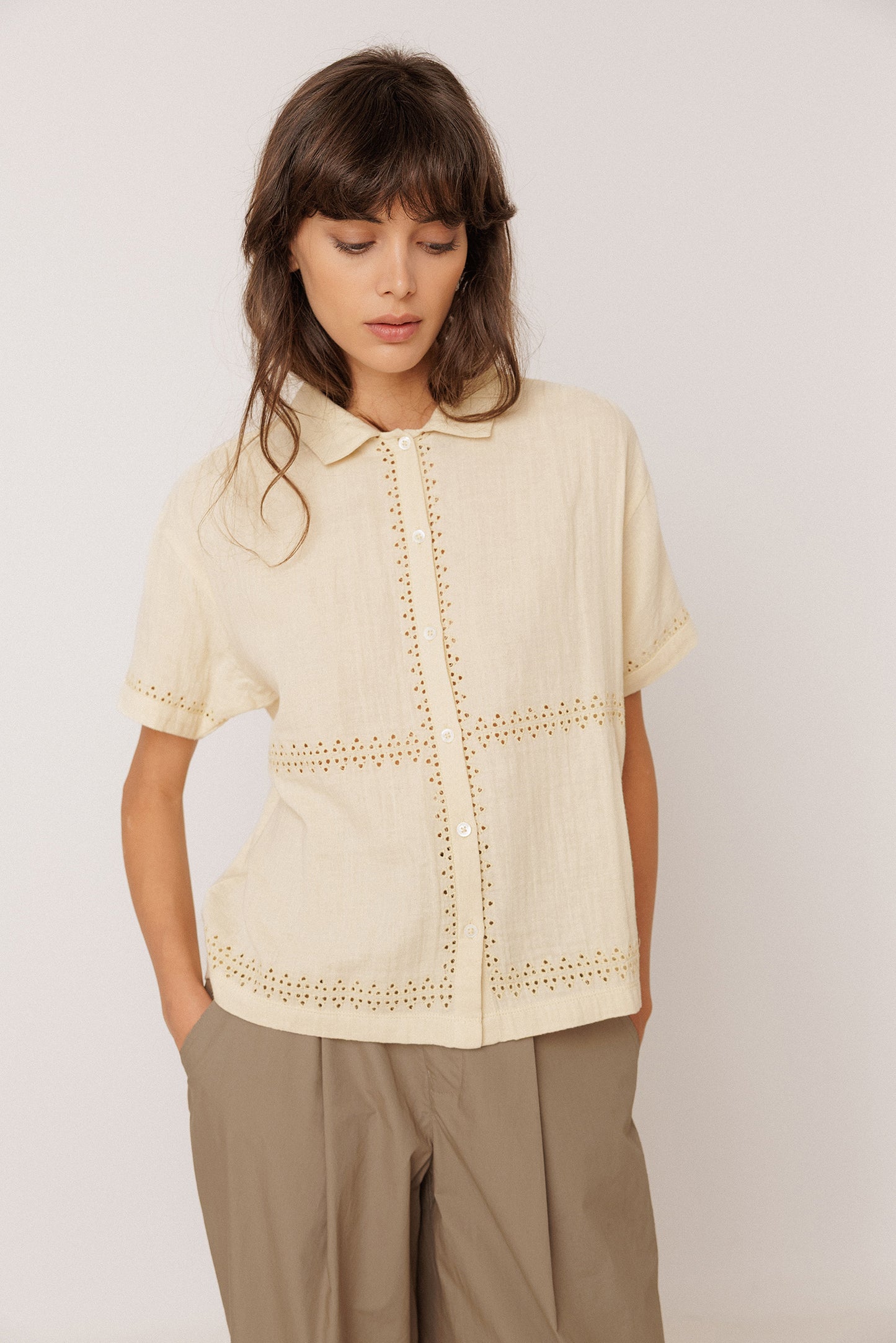 EMBROIDERED COMBINATION TEE