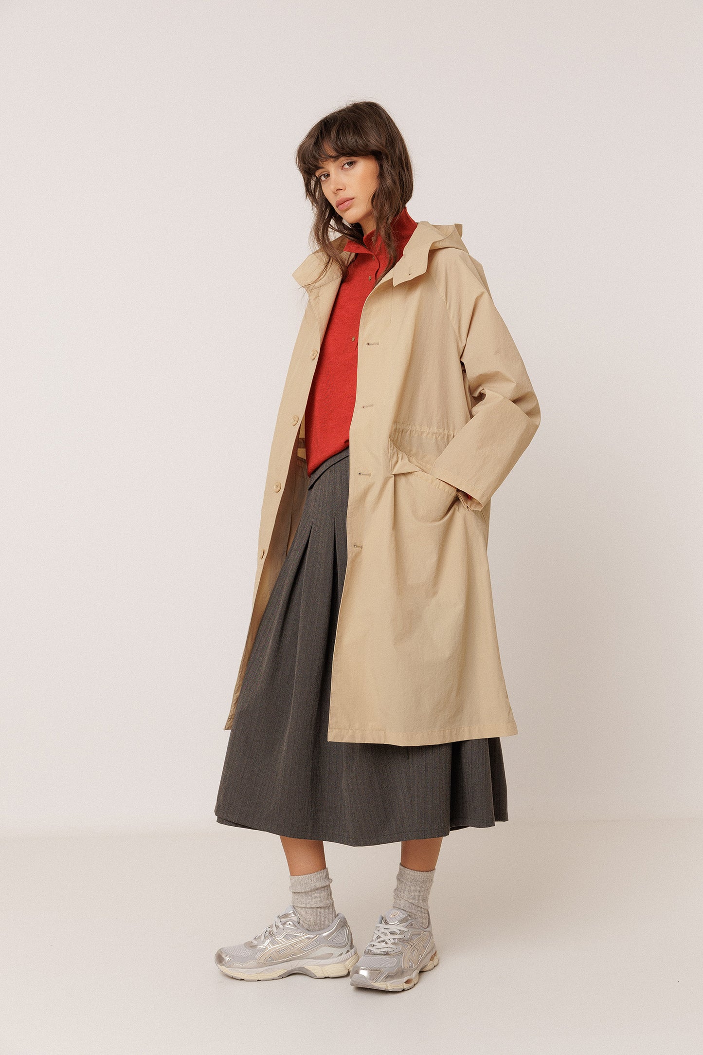 CASUAL TRENCH COAT IN TECHNICAL FABRIC