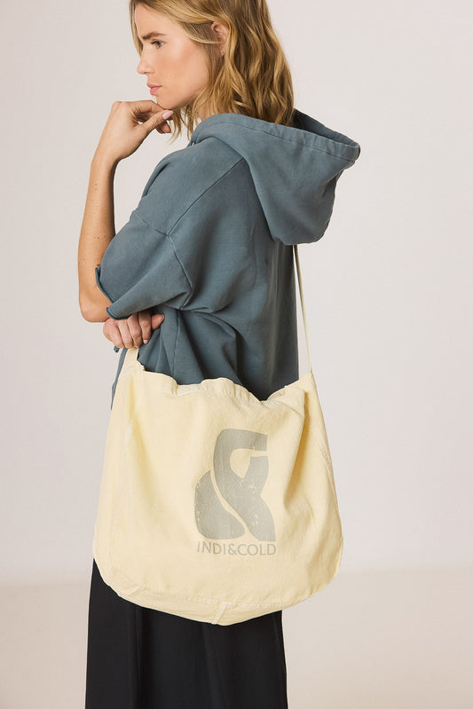 RECYCLED-COTTON MONOGRAMMED BAG 1