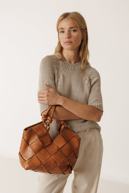 KNOTTED LEATHER BAG 1