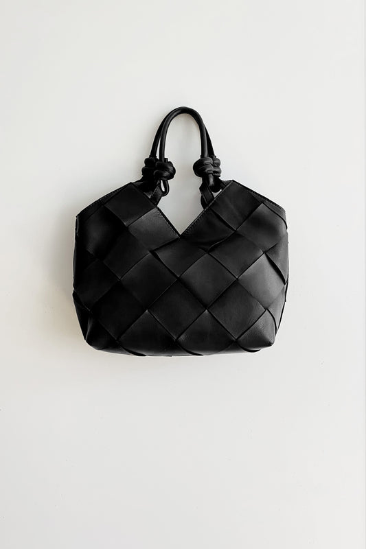HOBO KNOTTED HANDLE BAG 2