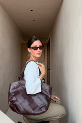 MAXI WOVEN LEATHER BAG