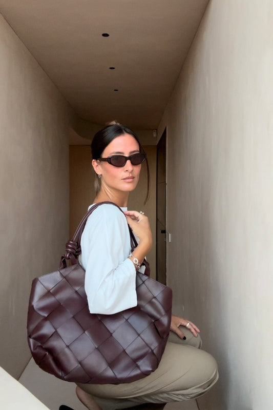 MAXI WOVEN LEATHER BAG 1