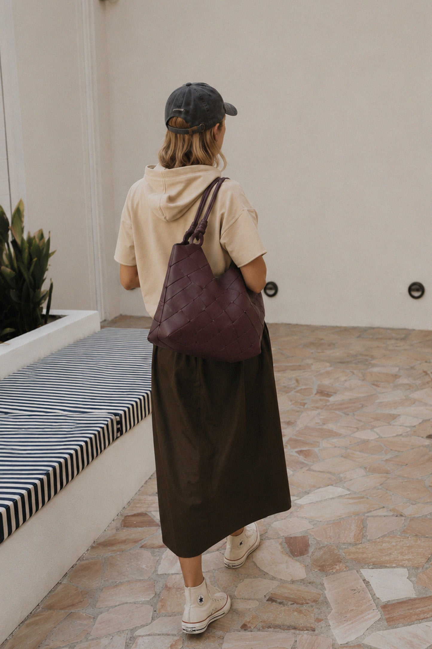 MAXI WOVEN LEATHER BAG