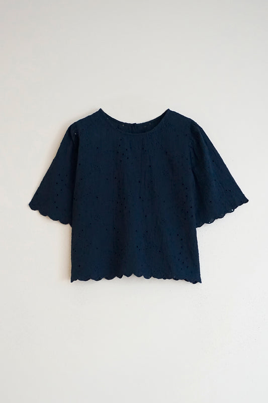 SCALLOPED-DETAILS SHIRT