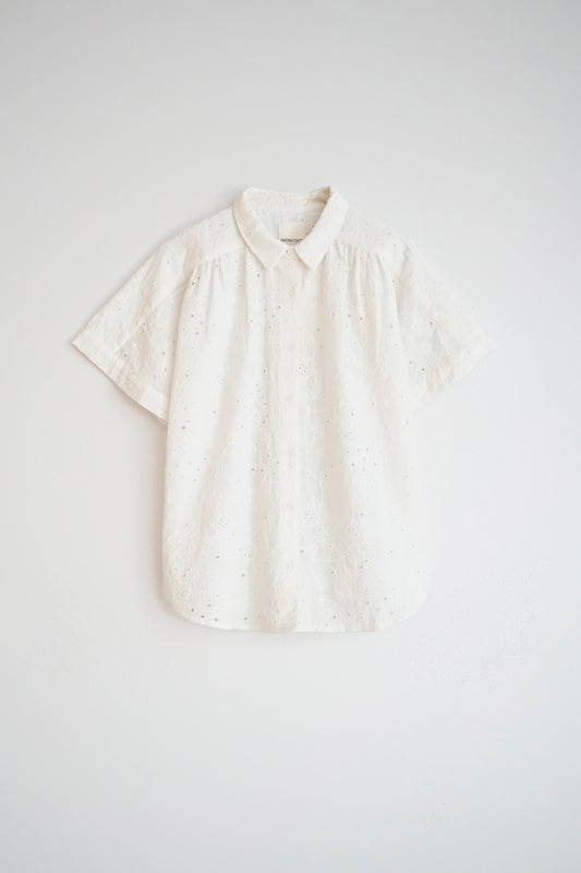 ROUNDED EMBROIDERED SHIRT