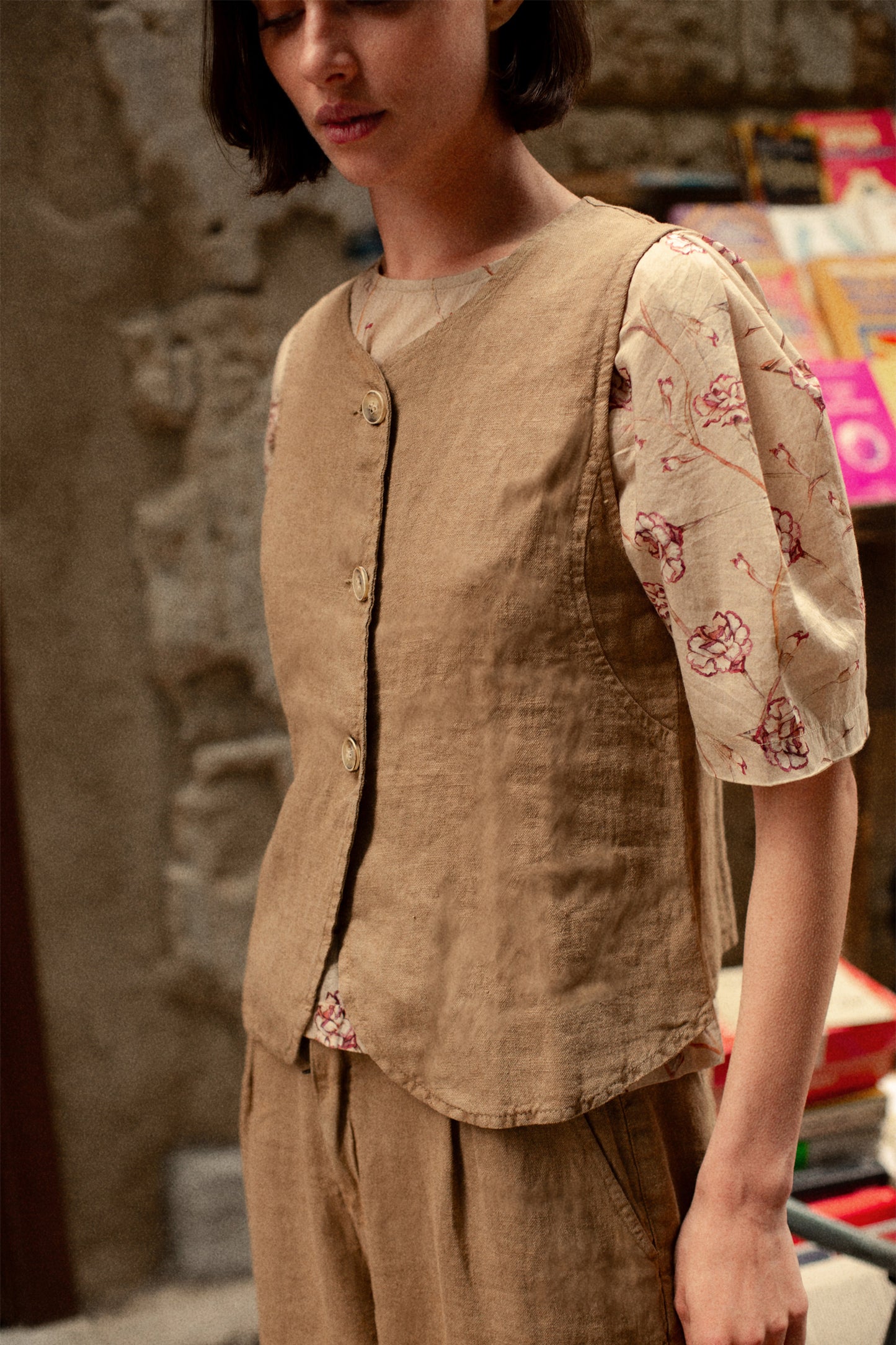 [CL] TIE-CLOSURE BLOUSE