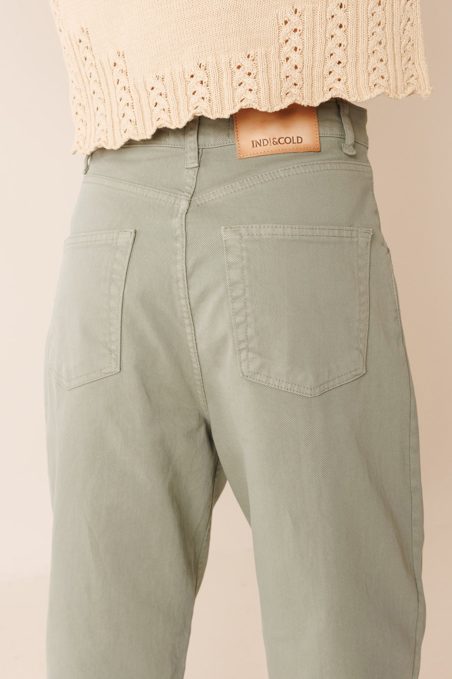 CARROT PANTS