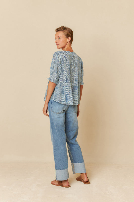ELASTIC SHORT SLEEVE SHIRT
