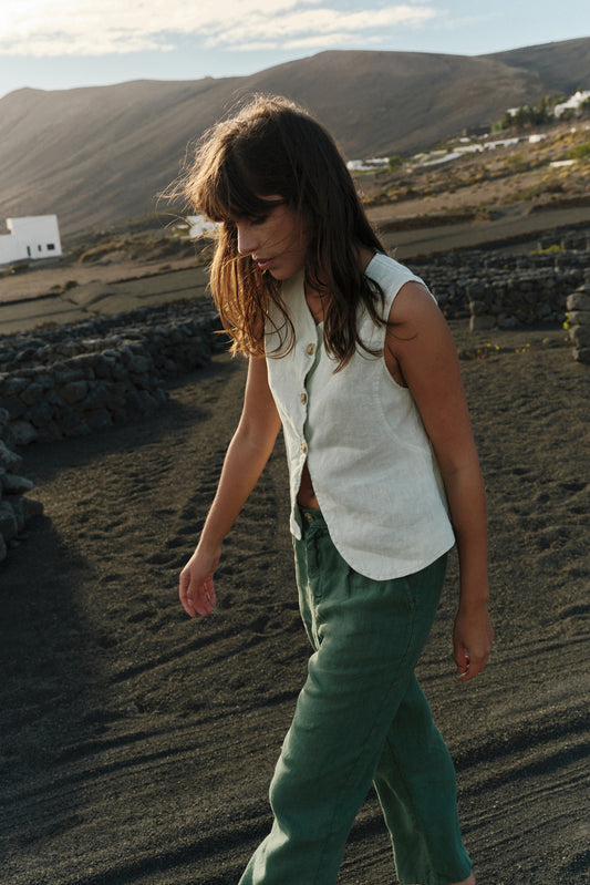 BASIC LINEN VEST