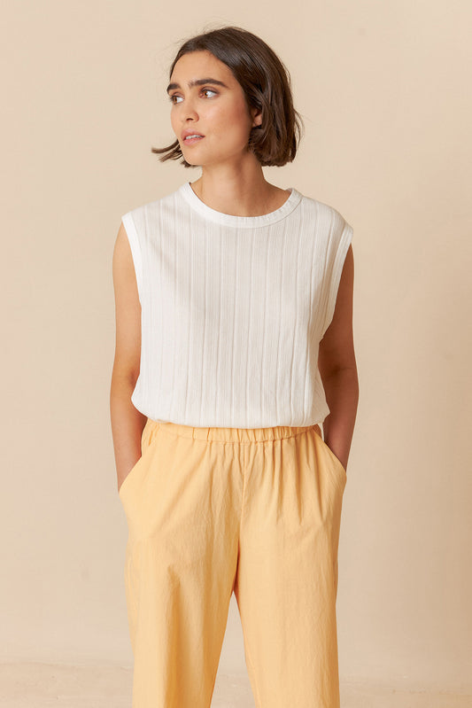 RIBBED KNIT T-SHIRT