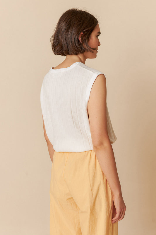 RIBBED KNIT T-SHIRT